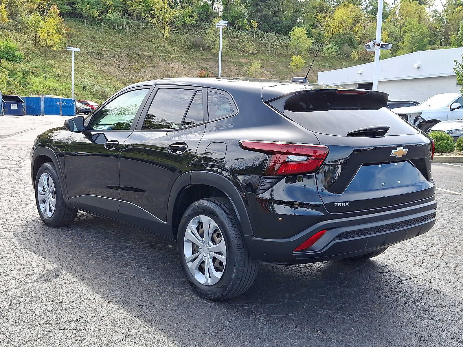Used 2024 Chevrolet Trax LS FWD image 4