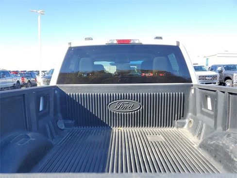Used 2023 Ford F150 XLT w/ Trailer Tow Package image 9