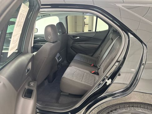 Used 2023 Chevrolet Equinox LT image 15