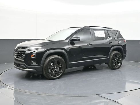 New 2026 Chevrolet Equinox LT w/ Midnight Edition AWD/4WD image 4
