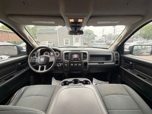 Used 2018 RAM 1500 Express w/ Express Value Package AWD/4WD image 24