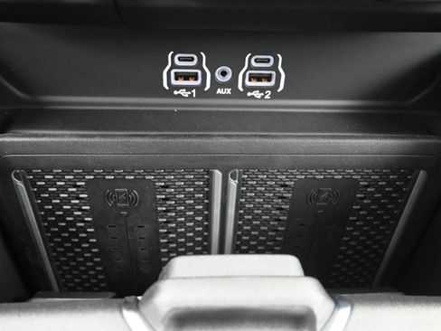 New 2026 RAM 2500 Big Horn image 30