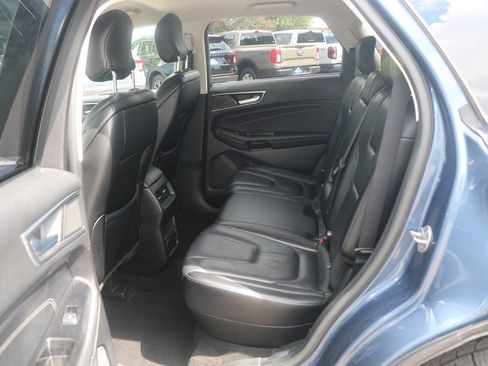 Used 2019 Ford Edge Titanium AWD/4WD image 14