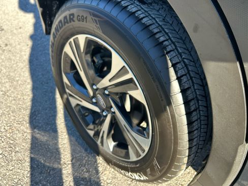 Used 2024 Subaru Crosstrek 2.0i Premium image 18