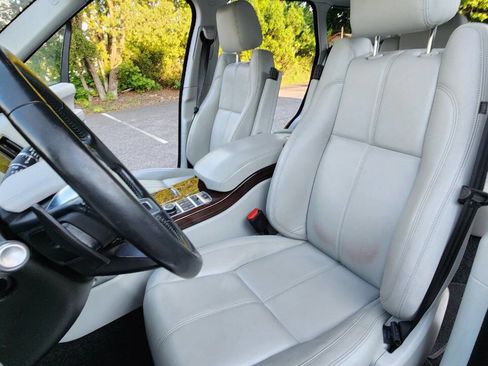Used 2016 Land Rover Range Rover image 29