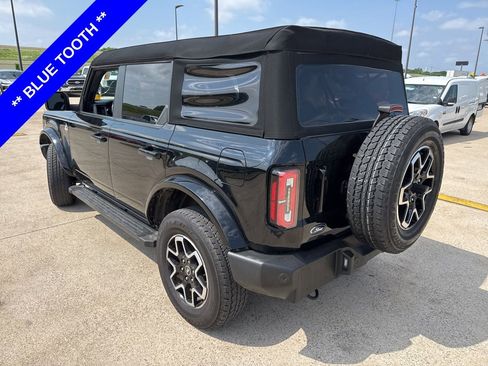 Used 2023 Ford Bronco Outer Banks image 9