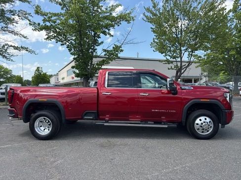 Used 2024 GMC Sierra 3500 Denali AWD/4WD image 21