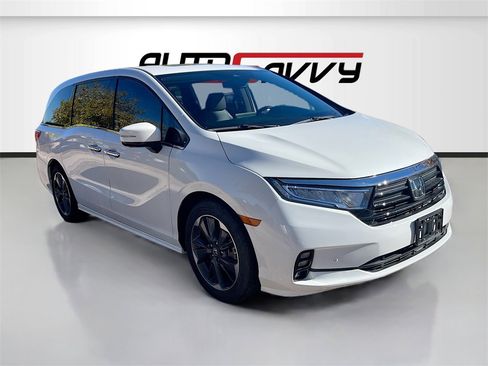 Used 2023 Honda Odyssey Elite image 1
