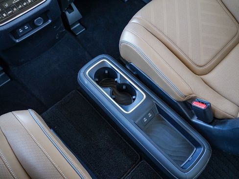 Used 2025 INFINITI QX80 Luxe image 20