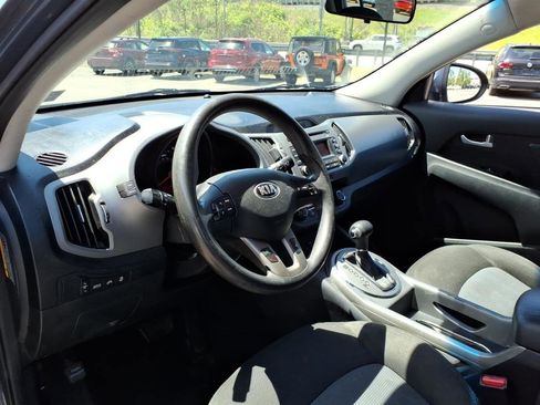 Used 2015 Kia Sportage LX AWD/4WD image 6