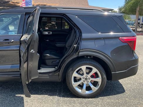 Used 2022 Ford Explorer ST w/ Equipment Group 401A AWD/4WD image 24