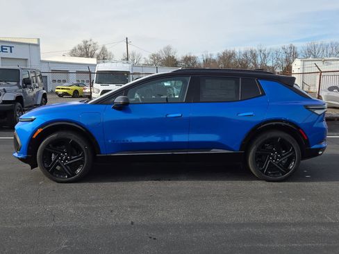 New 2026 Chevrolet Equinox EV RS image 5