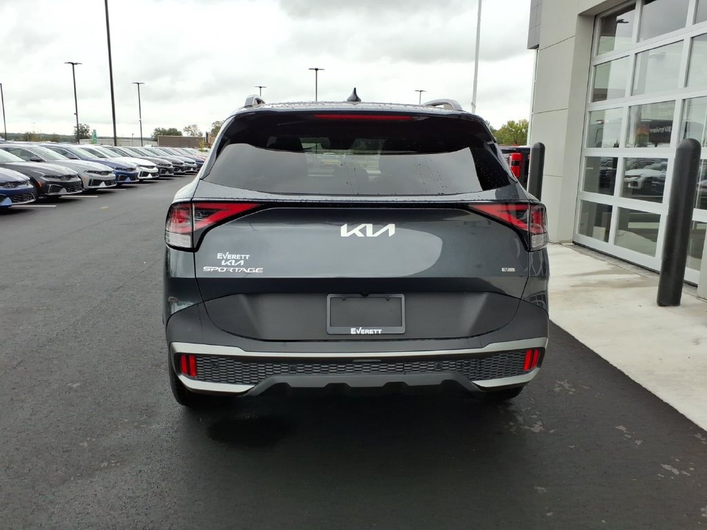 Certified 2024 Kia Sportage X-Line w/ X-Line Premium Package AWD/4WD image 5