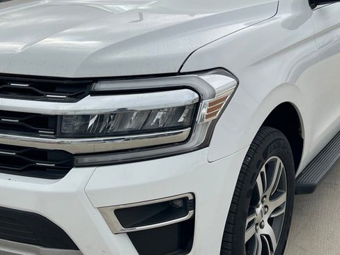 Used 2024 Ford Expedition Max Limited image 4