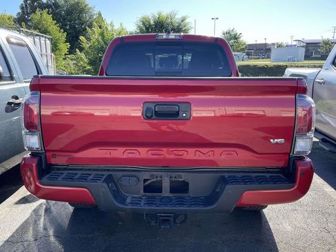 Used 2023 Toyota Tacoma Limited RWD image 9