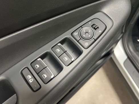 Used 2023 Hyundai Santa Fe SEL image 13