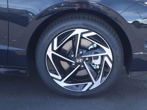 New 2026 Hyundai Sonata SEL FWD image 17
