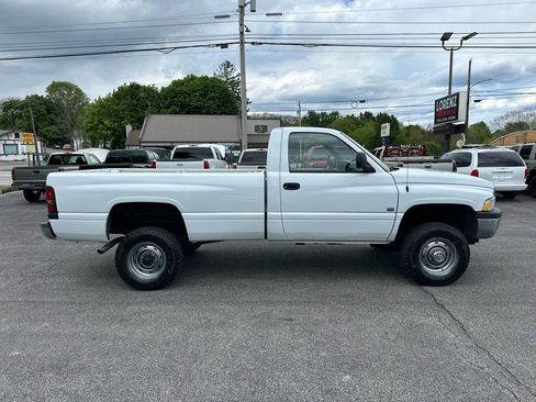 Used 1999 Dodge Ram 2500 Truck 4x4 Regular Cab image 2