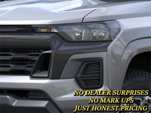 New 2026 Chevrolet Colorado LT image 10