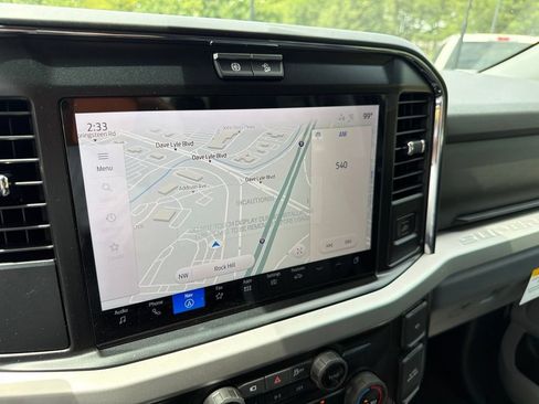 New 2026 Ford F250 XLT w/ XLT Premium Package AWD/4WD image 7