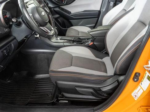 Used 2018 Subaru Crosstrek 2.0i Premium w/ Moonroof Package image 10