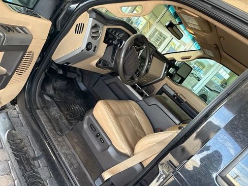 Used 2015 Ford F250 Lariat w/ Lariat Ultimate Package AWD/4WD image 3