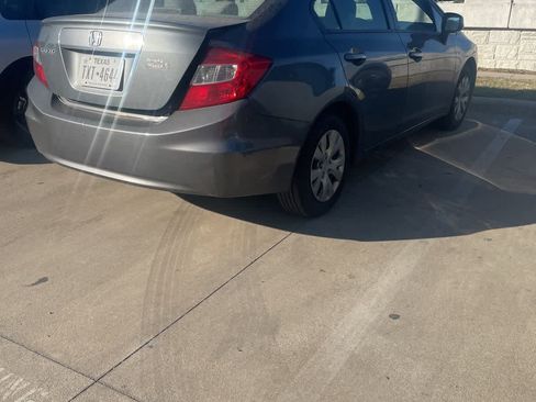 Used 2012 Honda Civic LX image 3