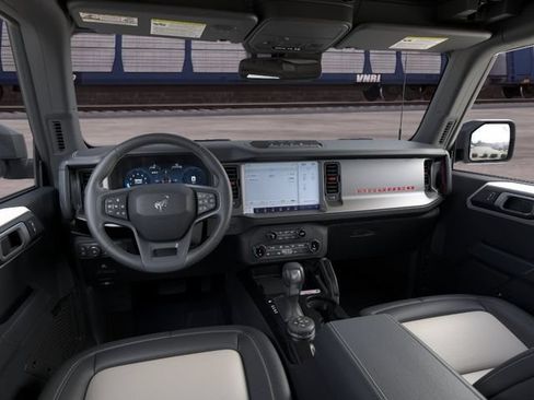 New 2026 Ford Bronco Outer Banks AWD/4WD image 9