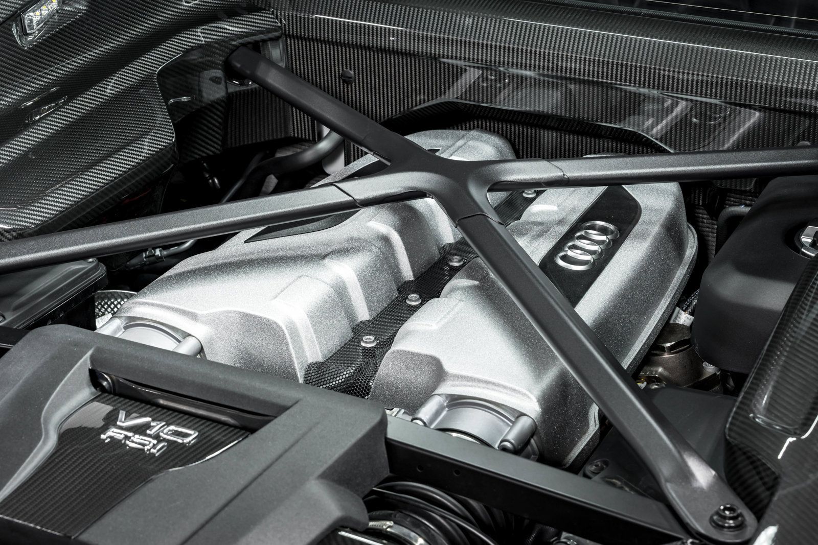 Used 2023 Audi R8 V10 performance RWD image 50