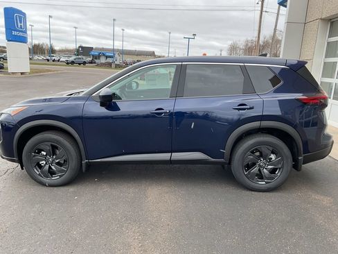 New 2026 Nissan Rogue SV w/ Cold Weather Package AWD/4WD image 8