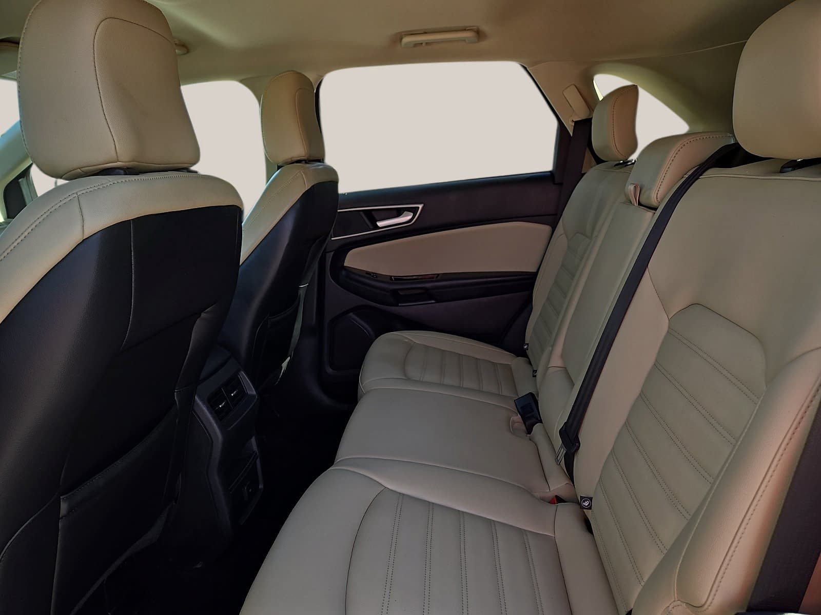 Used 2020 Ford Edge SEL FWD image 10