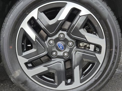 Used 2025 Subaru Forester Limited w/ Popular Package #2 image 13