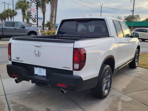 Certified 2023 Honda Ridgeline RTL image 2