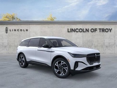 New 2026 Lincoln Nautilus Premier w/ Equipment Group 102A AWD/4WD image 7