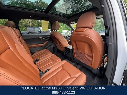 Used 2023 Audi Q7 3.0T Premium w/ Convenience Package AWD/4WD image 31