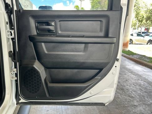 Used 2025 RAM 3500 Tradesman AWD/4WD image 32