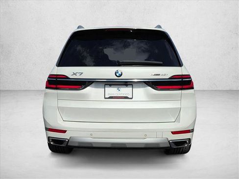 Certified 2024 BMW X7 xDrive40i w/ Parking Assistance Package AWD/4WD image 7