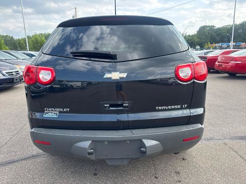 Used 2009 Chevrolet Traverse LT FWD image 6