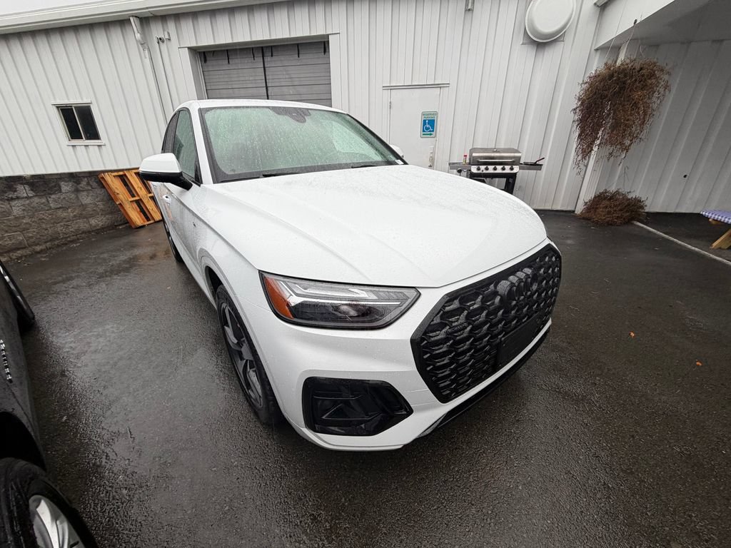 Used 2024 Audi Q5 2.0T Premium Plus AWD/4WD image 7