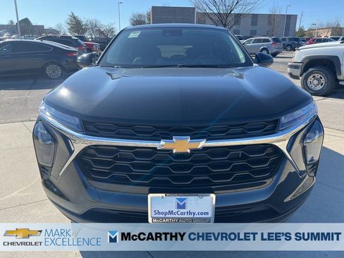 New 2026 Chevrolet Trax LS w/ LS Convenience Package image 3