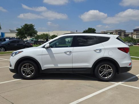Used 2017 Hyundai Santa Fe Sport FWD image 3