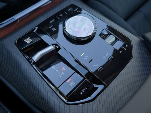 New 2026 BMW X3 xDrive30 w/ Premium Package image 9