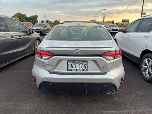 Used 2026 Toyota Corolla SE FWD image 3