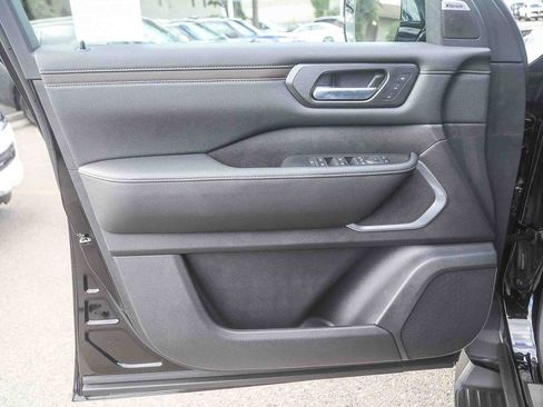 New 2026 Nissan Armada Platinum RWD image 22