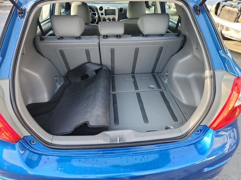 Used 2009 Toyota Matrix image 17