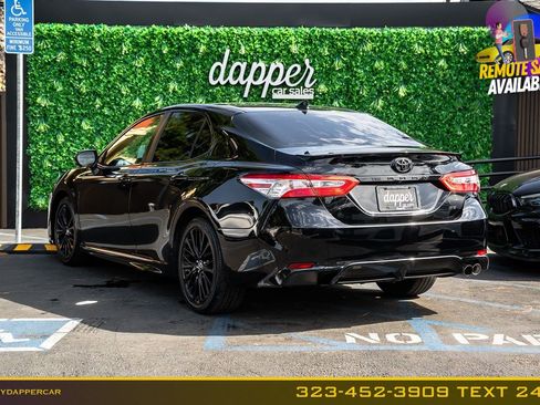 Used 2020 Toyota Camry SE FWD image 7
