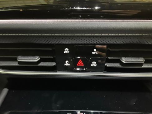 New 2026 Volkswagen Atlas SEL AWD/4WD image 15