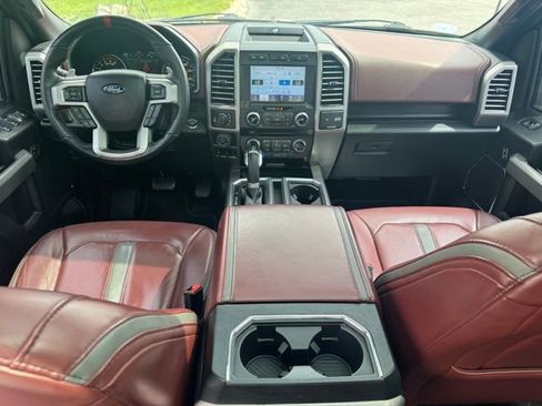 Used 2018 Ford F150 Platinum w/ Technology Package image 32