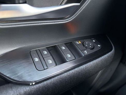 New 2026 Nissan Kicks SV w/ Cold Weather Package image 13