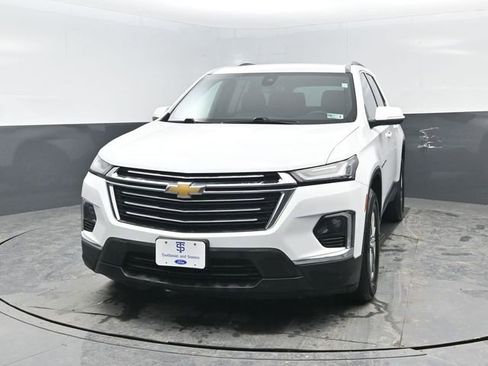 Used 2023 Chevrolet Traverse LT image 31